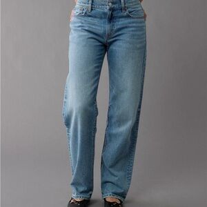 AE Strigid Low-Rise Ex-Boyfriend Jean